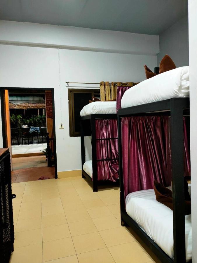Save Hostel Ko Tao Zimmer foto
